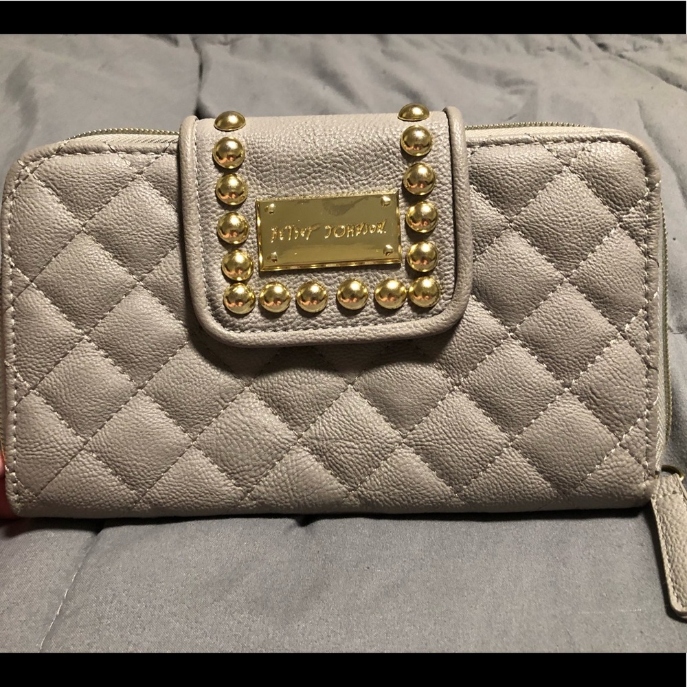 Betsey Johnson wallet